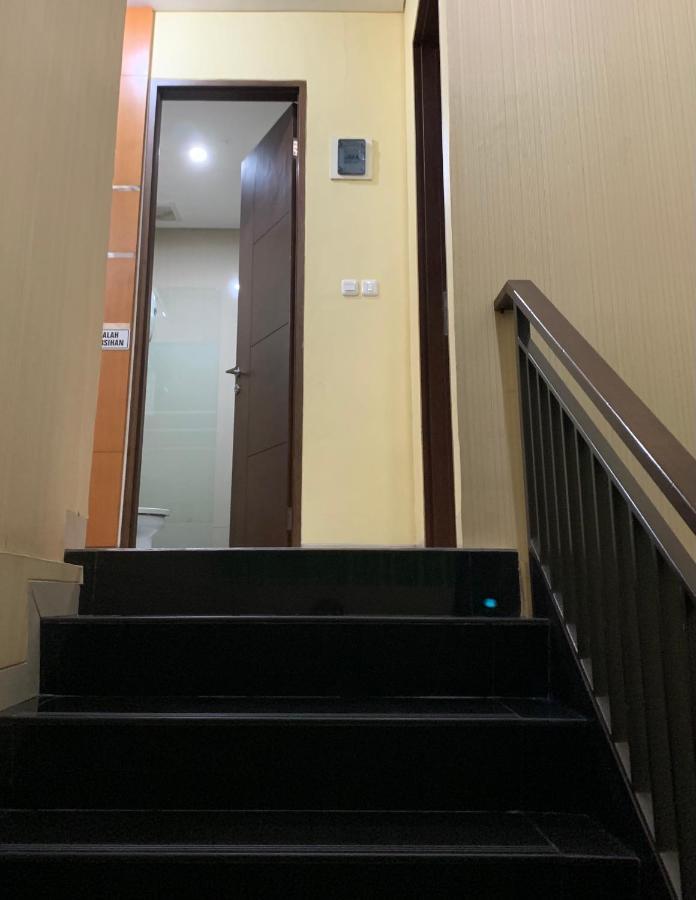 Platinum Setramurni Guest House Bandung 3Br מראה חיצוני תמונה